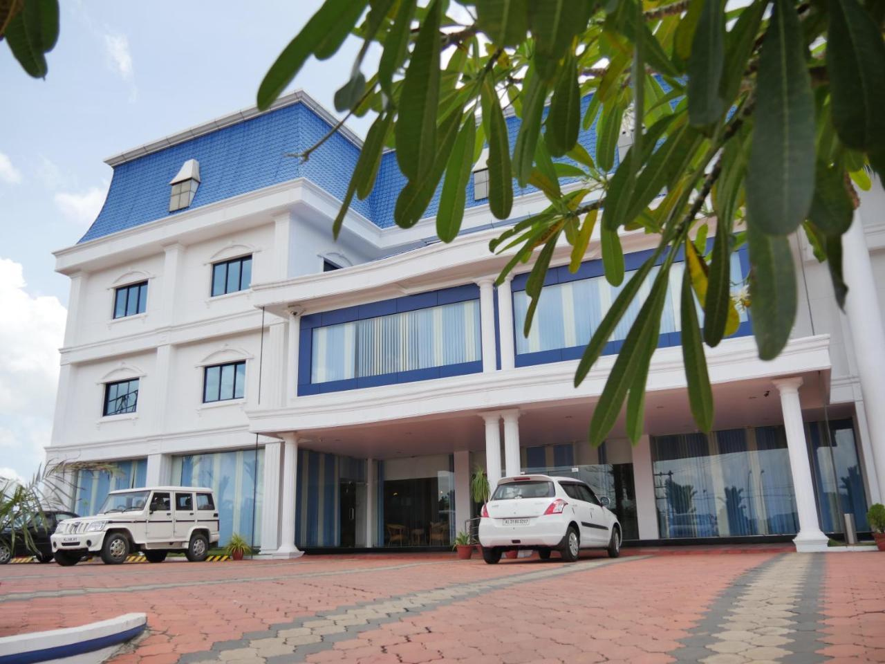 فندق Karthika Residency Kilimanur المظهر الخارجي الصورة