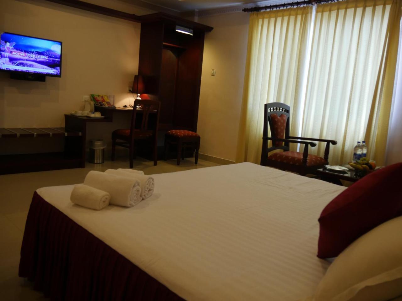 فندق Karthika Residency Kilimanur المظهر الخارجي الصورة